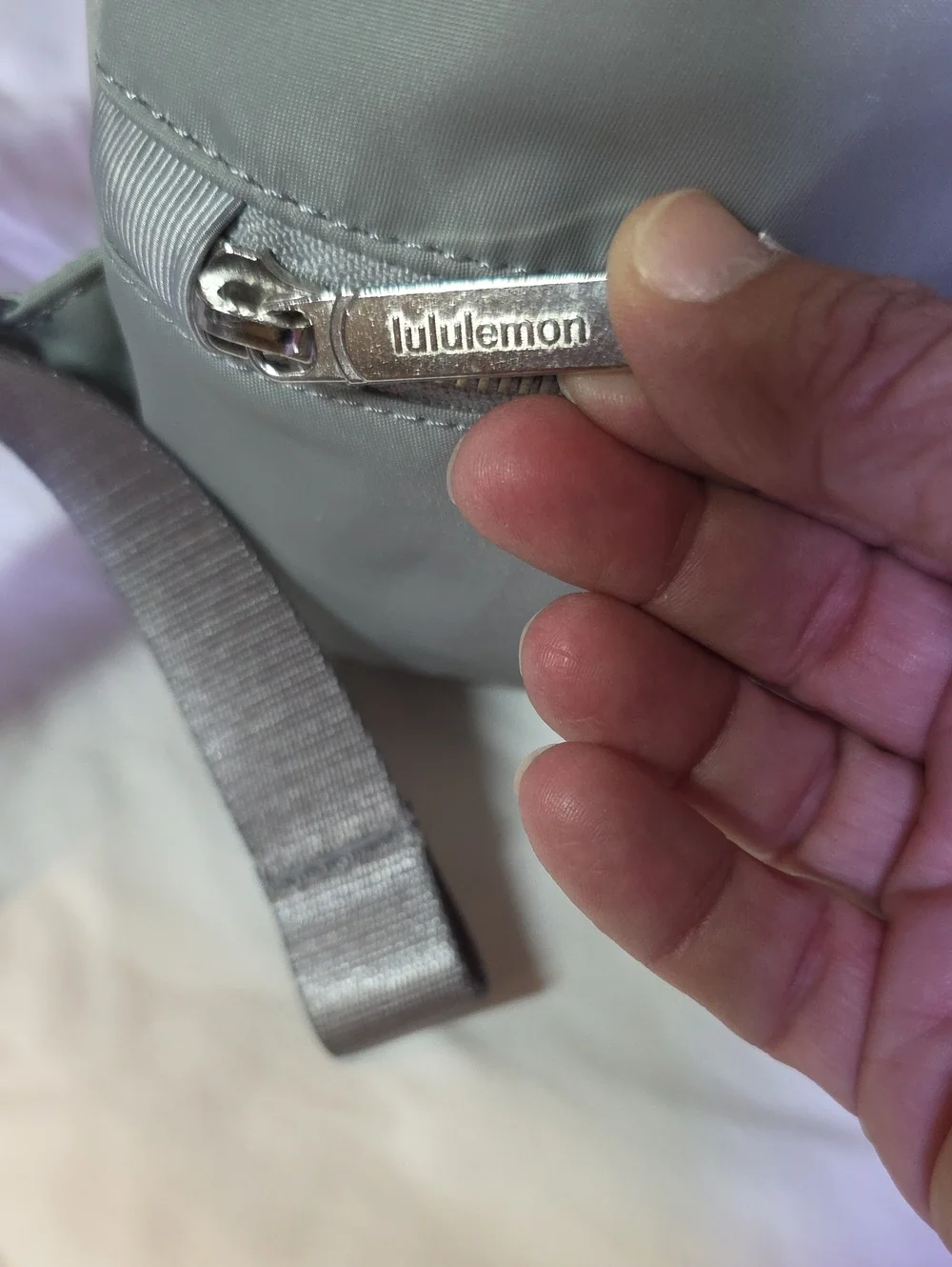 lululemon athletica Compact Everyday Backpack - Light Gray